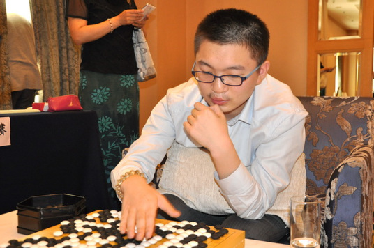 杨鼎新（中国围棋职业棋手）