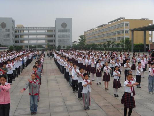 吴江盛泽小学