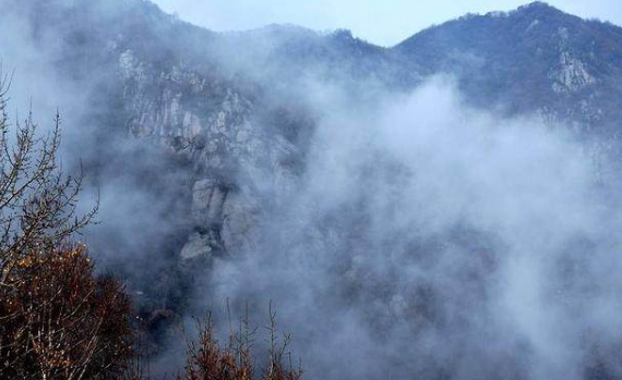 上联此木为柴山山出，求下联