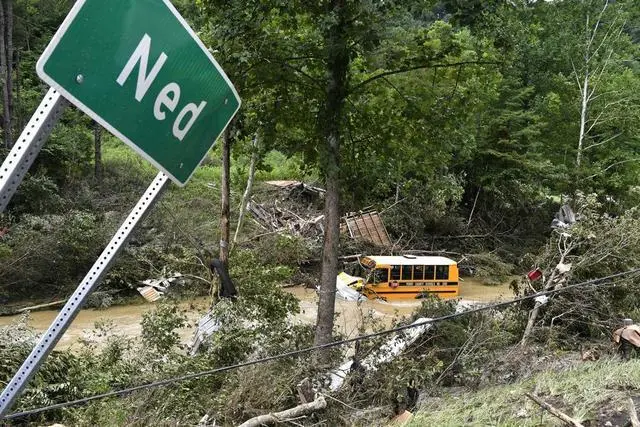 快讯！美国肯塔基州洪灾已致至少15人死亡，当地现在的救援情况如何？