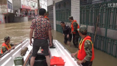 湖北随州暴雨冲塌多间楼房，这场暴雨给当地居民造成了哪些损失以及影响？