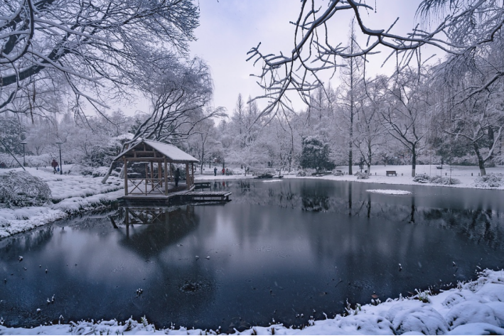 一句简短的雪景句子