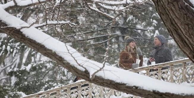 纽约遭遇暴风雪是怎么回事？