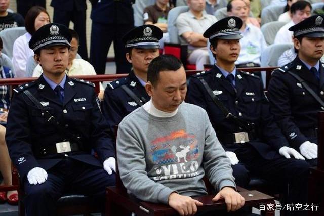 “黑老大”刘汉身价400亿，执行死刑前对妻子说了什么？