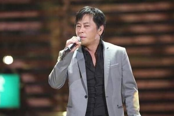 “浪子”王杰当年被人下毒事件，究竟是怎么回事？