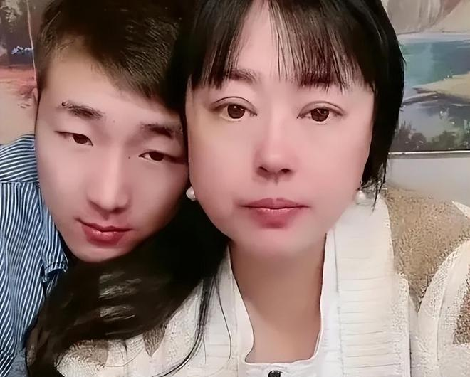 李菁菁90后丈夫入赘7年后净身出户，他们为什么会走到离婚的地步？