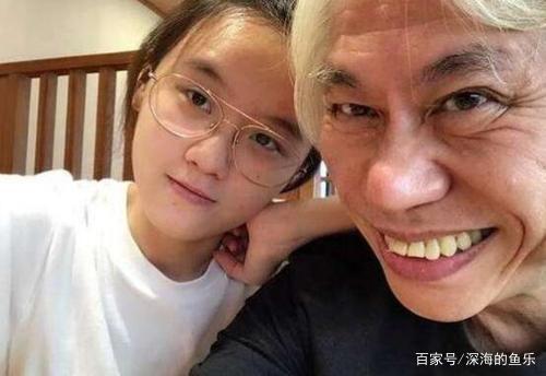 台湾“爷孙恋”，17岁少女爱上57岁大爷，7年过去，二人现在怎样了？