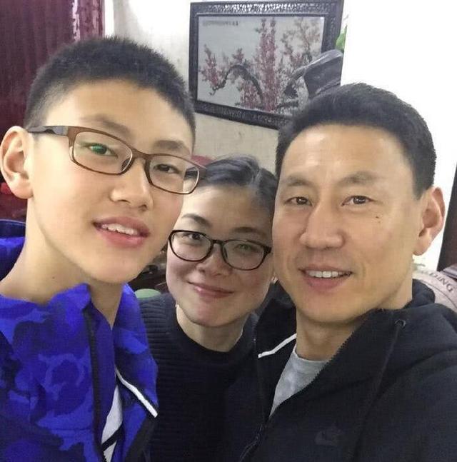 卸任中国男篮主帅后，李楠教练近况如何？