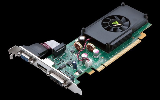 nvidia geforce 610m.这个显卡玩英雄联盟可以吗？